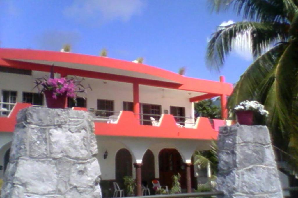Mima'S Village Cozumel Bagian luar foto